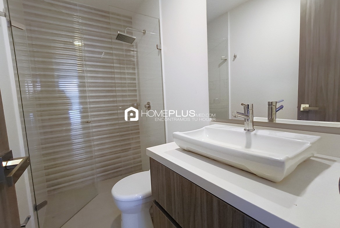 Alquiler de Apartamento en El Poblado, Castropol. Ariza De Castropol. C222