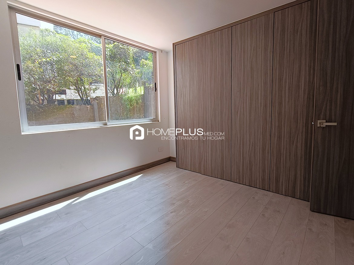 Alquiler de Apartamento en El Poblado, Castropol. Ariza De Castropol. C222