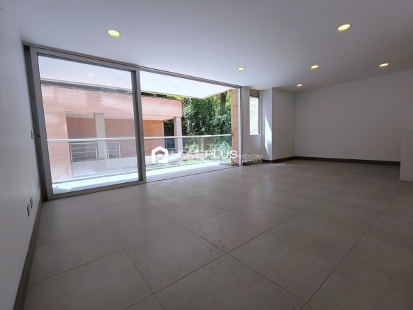 Alquiler de Apartamento en El Poblado, Castropol. Ariza De Castropol. C222 (3)