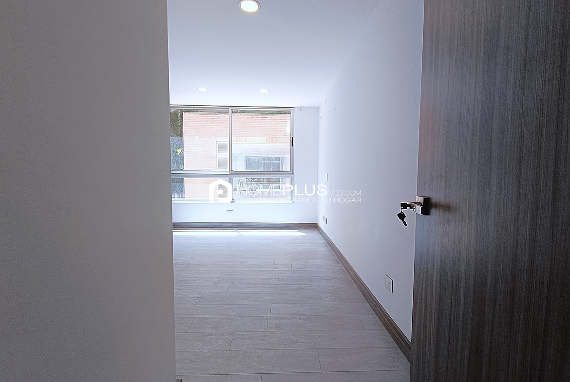 Alquiler de Apartamento en El Poblado, Castropol. Ariza De Castropol. C222