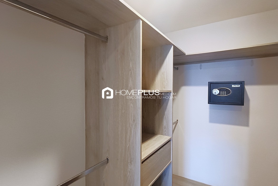 Alquiler de Apartamento en El Poblado, Los Balsos. Ceylan 34. C220