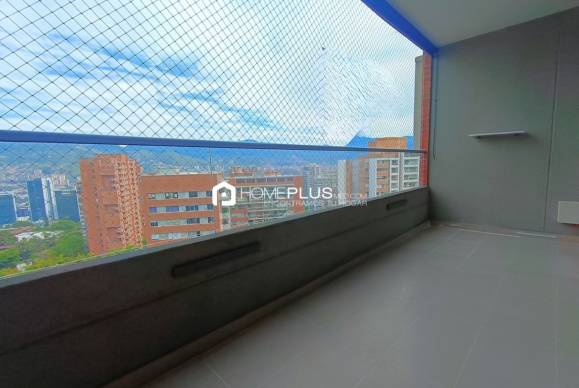 Alquiler de Apartamento en El Poblado, Los Balsos. Ceylan 34. C220