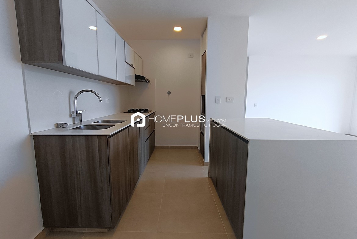 Alquiler de Apartamento en El Poblado, Los Balsos. Ceylan 34. C220