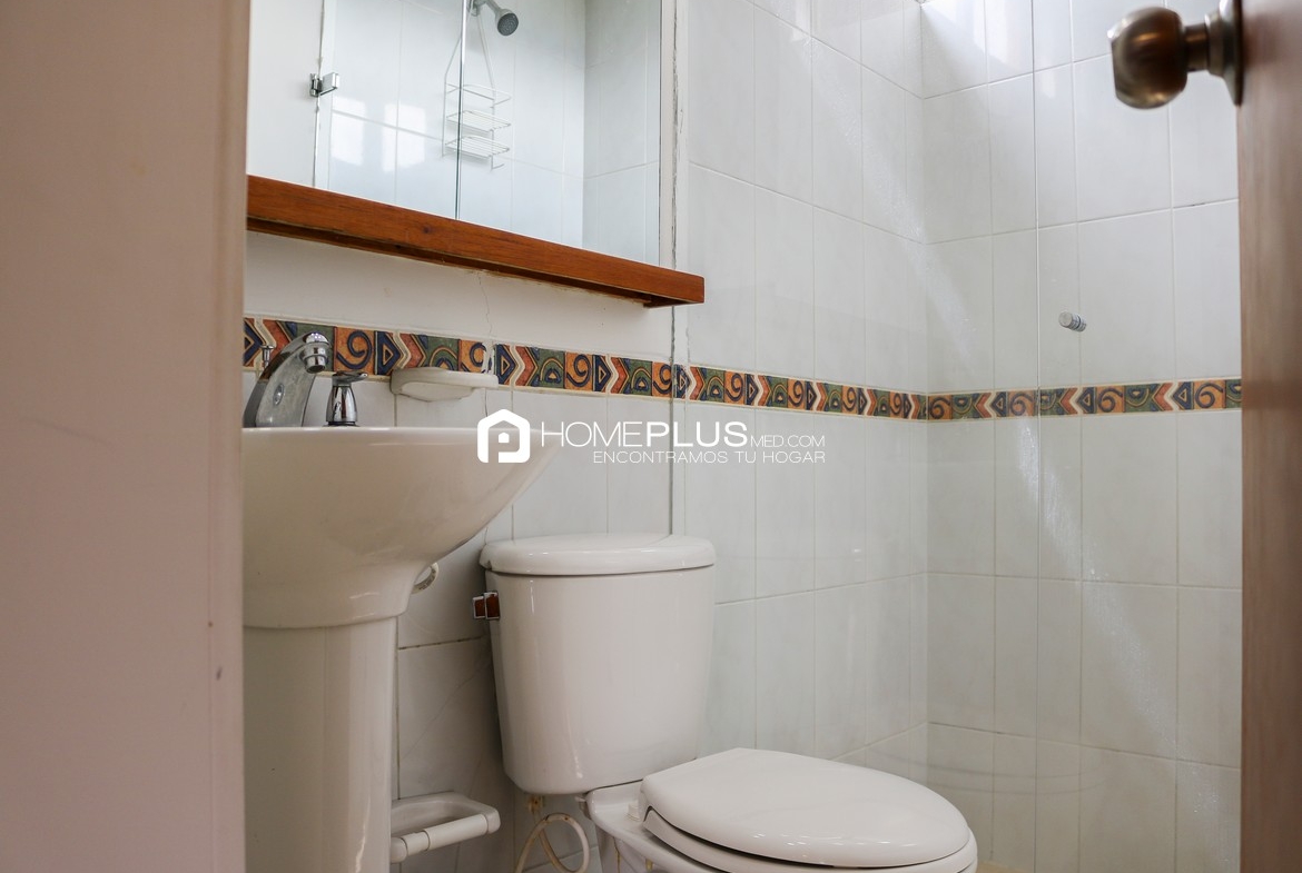 Apartamento Amoblado En Arriendo En El Poblado, Astorga. Cinnamon A242