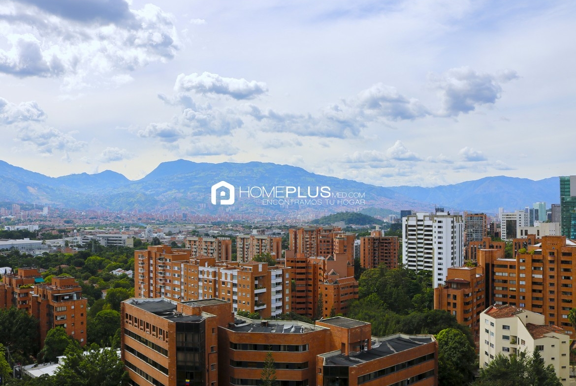 Apartamento Amoblado En Arriendo En El Poblado, Milla De Oro. 43 Avenida A185