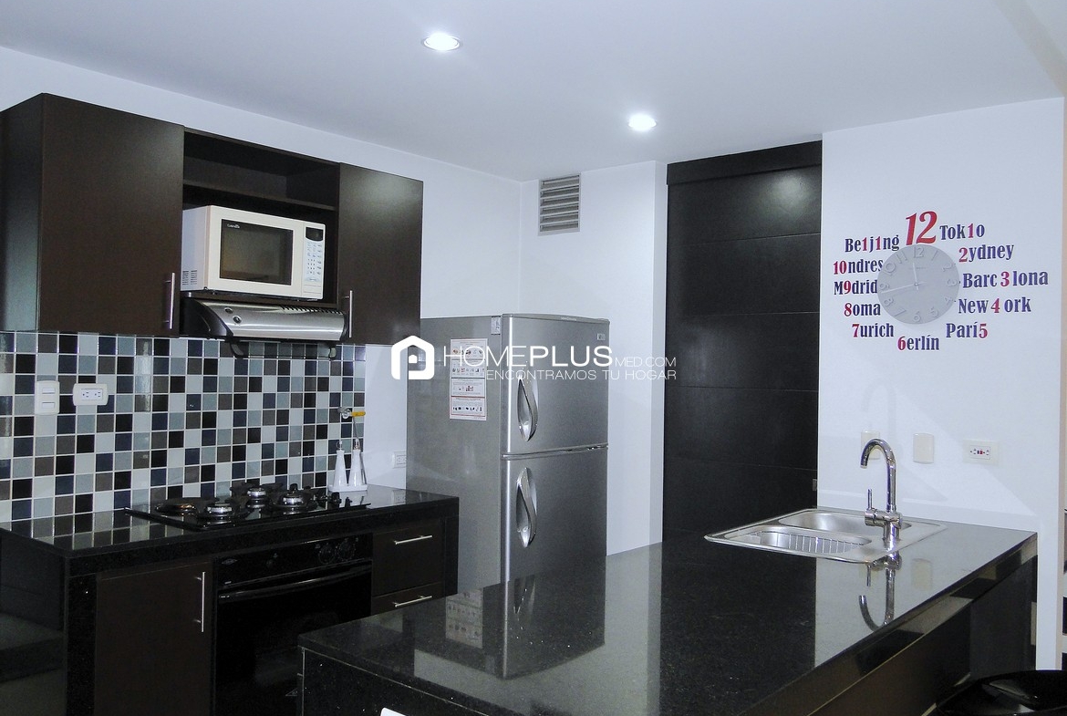 Apartamento Amoblado En Arriendo En El Poblado, Nueva Alejandría A184