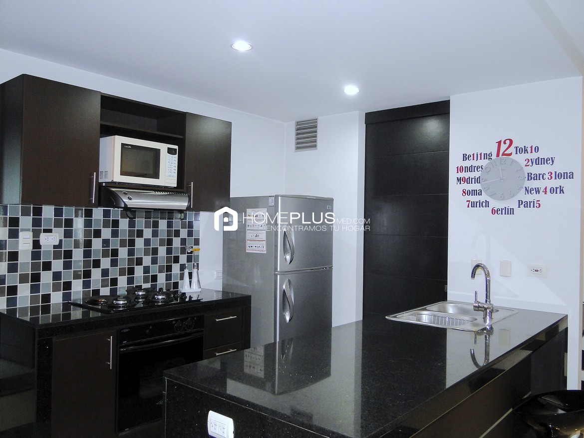 Apartamento Amoblado En Arriendo En El Poblado, Nueva Alejandría A184