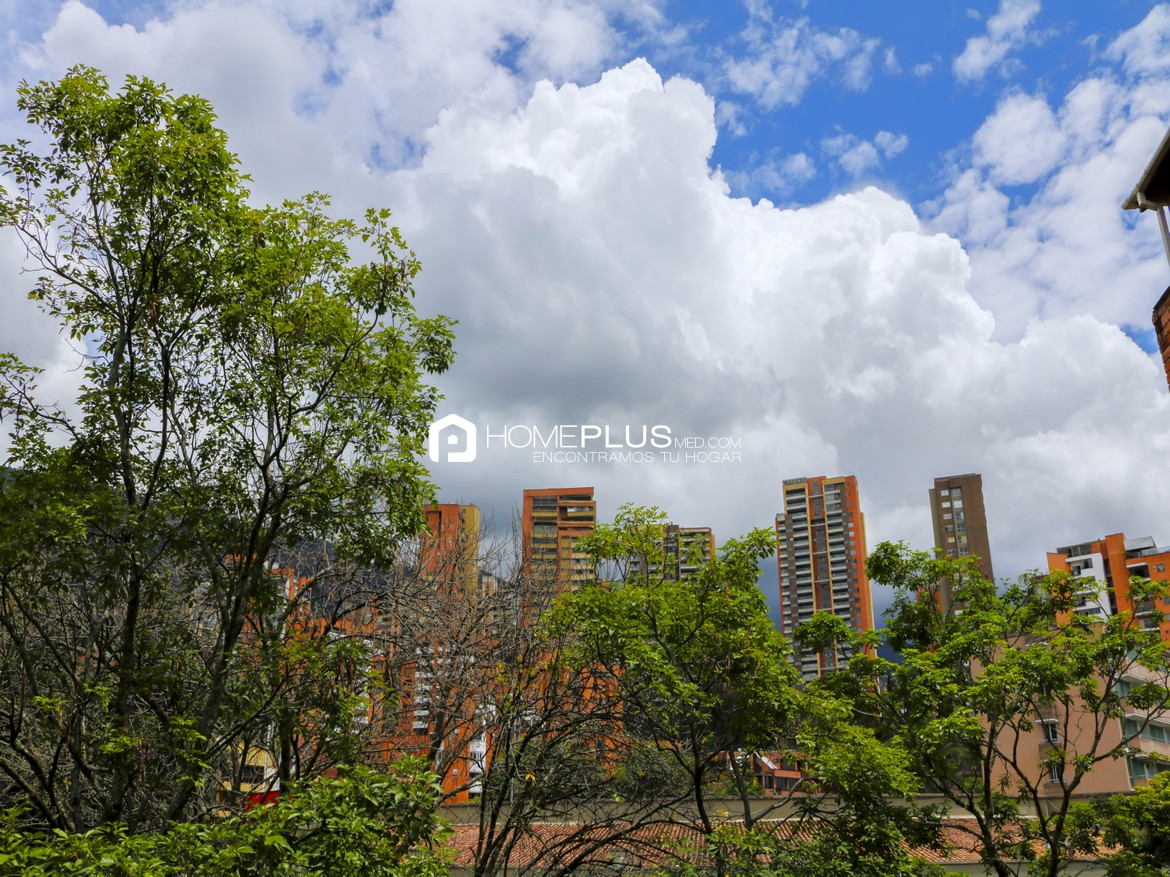 Apartamento Amoblado En Arriendo En El Poblado, Vizcaya. Rosedal. A205