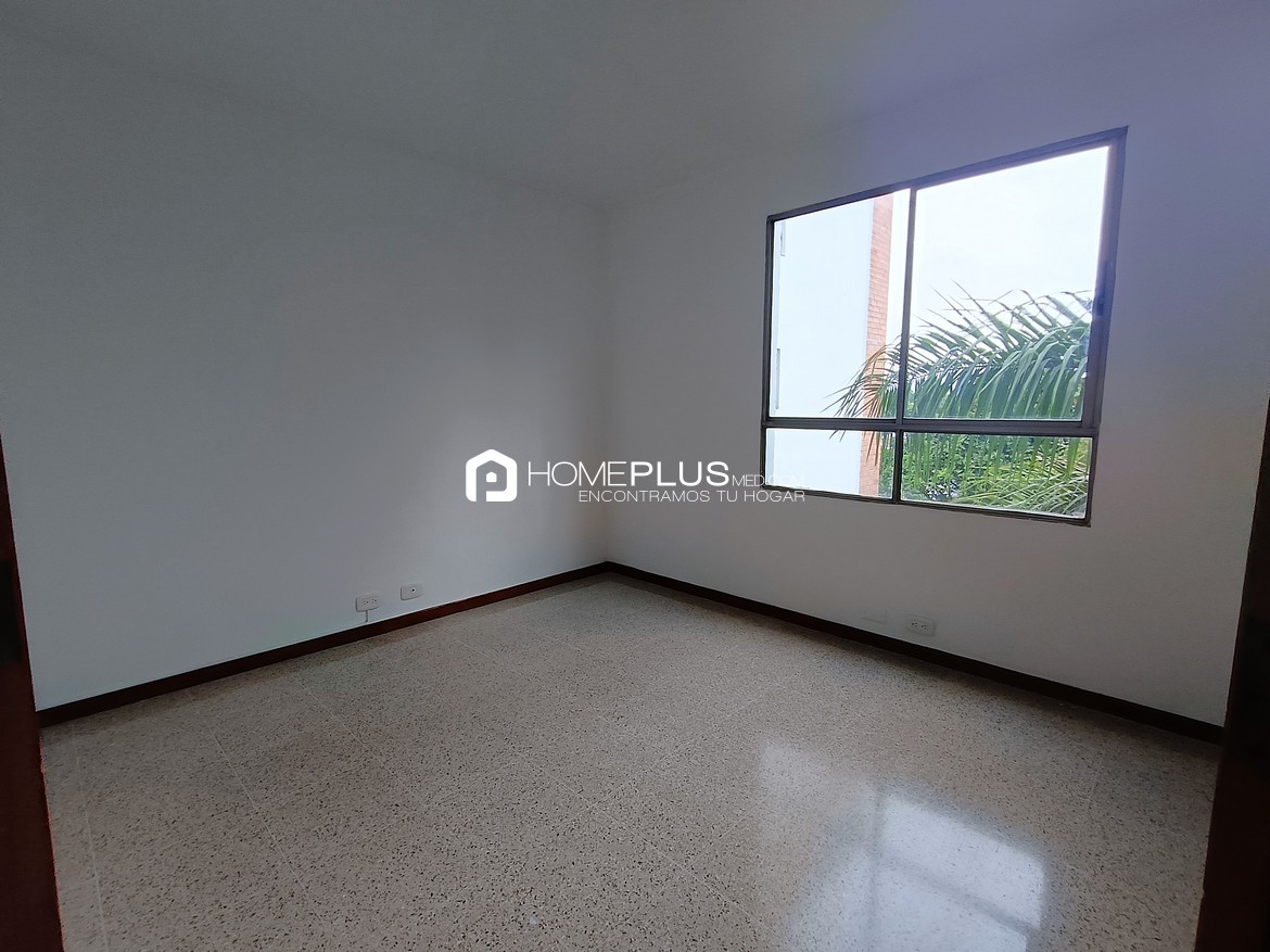 Apartamento En Arriendo El Poblado, Patio Bonito. Condominio La Vega. C214