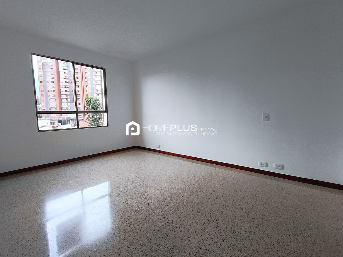 Apartamento En Arriendo El Poblado, Patio Bonito. Condominio La Vega. C214