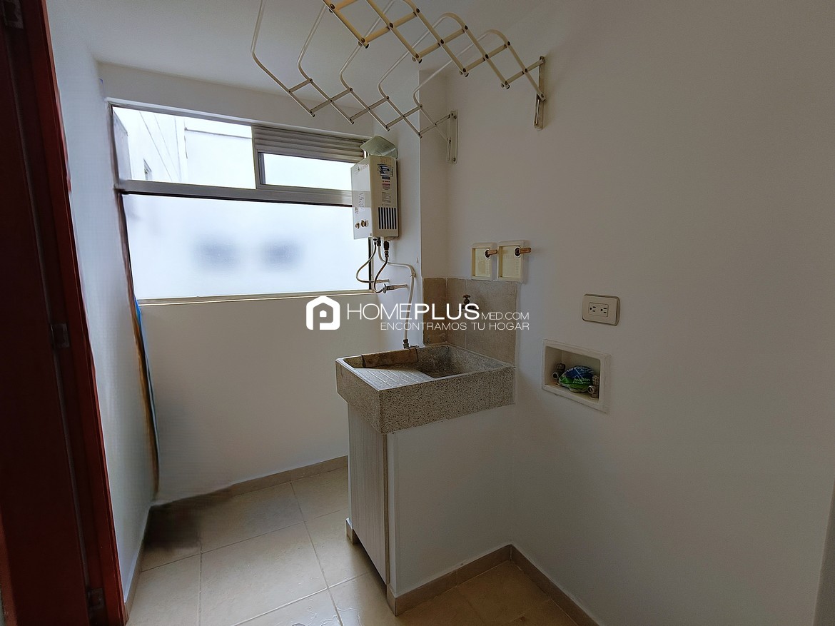 Apartamento En Arriendo En Envigado, Jardines de Otra Parte. Palo De Rosa C212