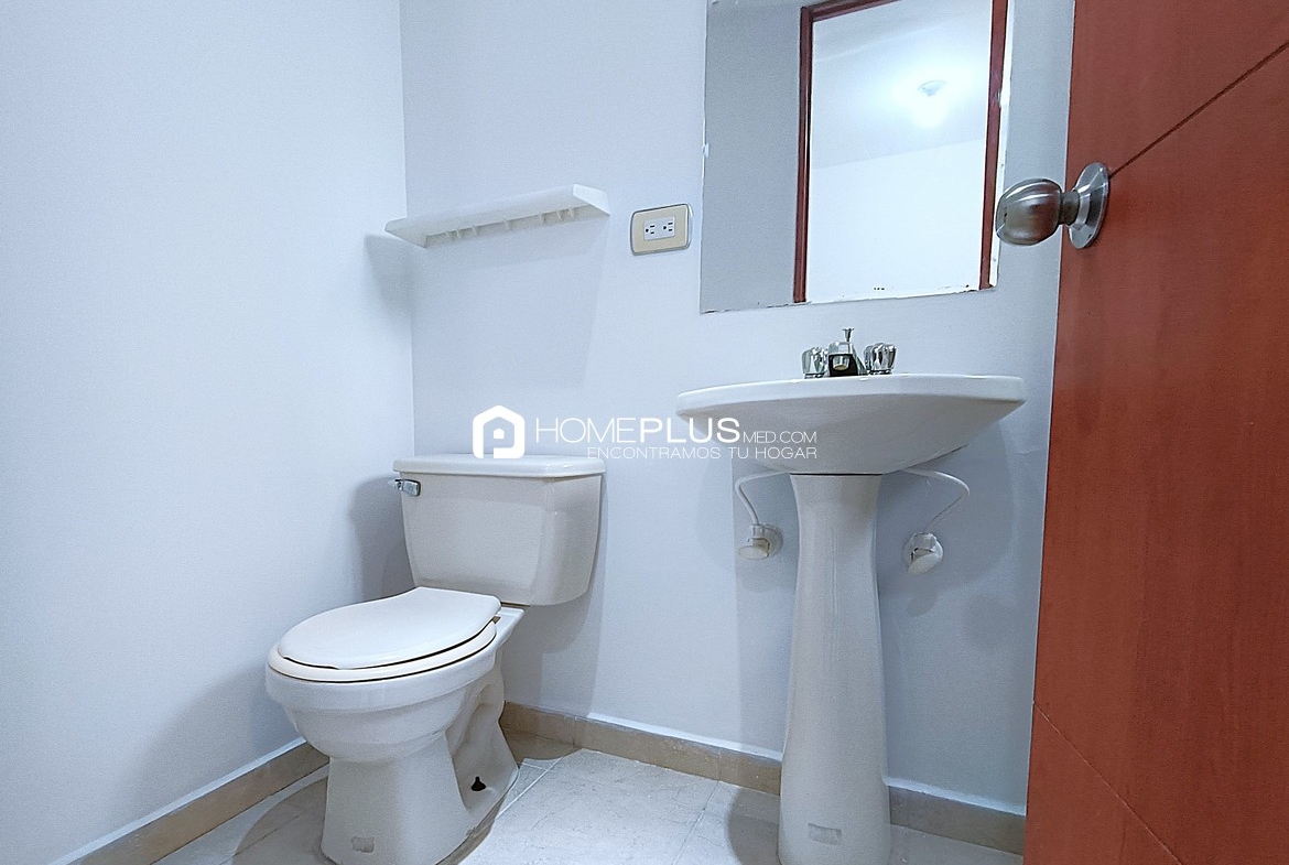 Apartamento En Arriendo En Envigado, Jardines de Otra Parte. Palo De Rosa C212