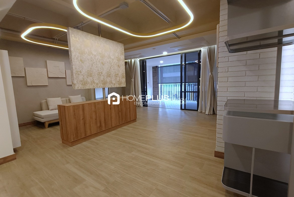 VENTA APARTAESTUDIO EL POBLADO CIUDAD DEL RIO V122 DISTRITO VERA 607