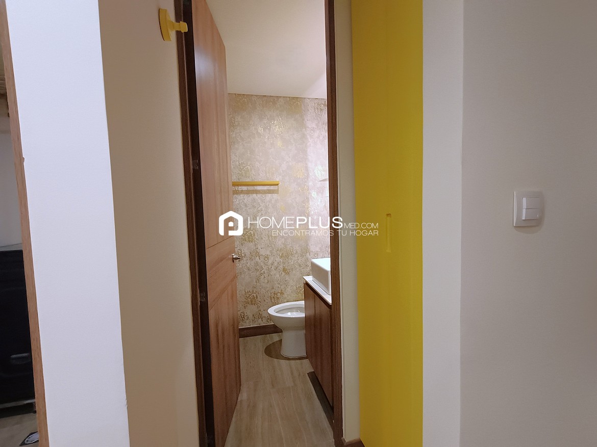 VENTA APARTAESTUDIO EL POBLADO CIUDAD DEL RIO V122 DISTRITO VERA 607