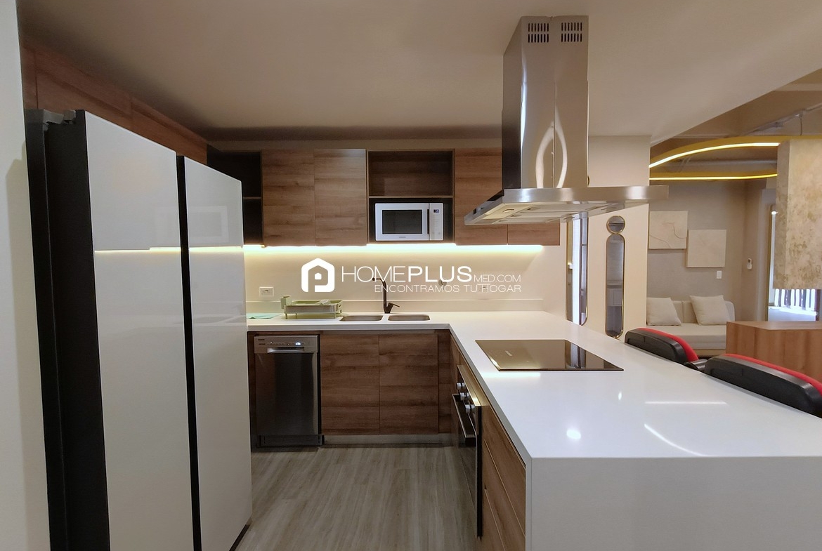 VENTA APARTAESTUDIO EL POBLADO CIUDAD DEL RIO V122 DISTRITO VERA 607