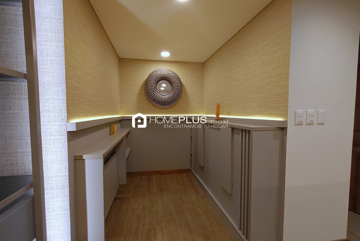 VENTA APARTAESTUDIO EL POBLADO CIUDAD DEL RIO V122 DISTRITO VERA 607