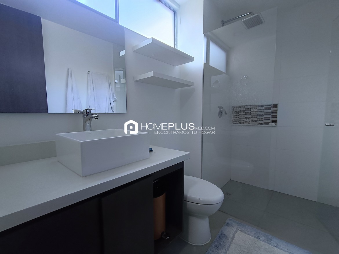 VENTA APARTAMENTO ENVIGADO LOMA DE LAS BRUJAS, V124 BRUJA BONITA 1802