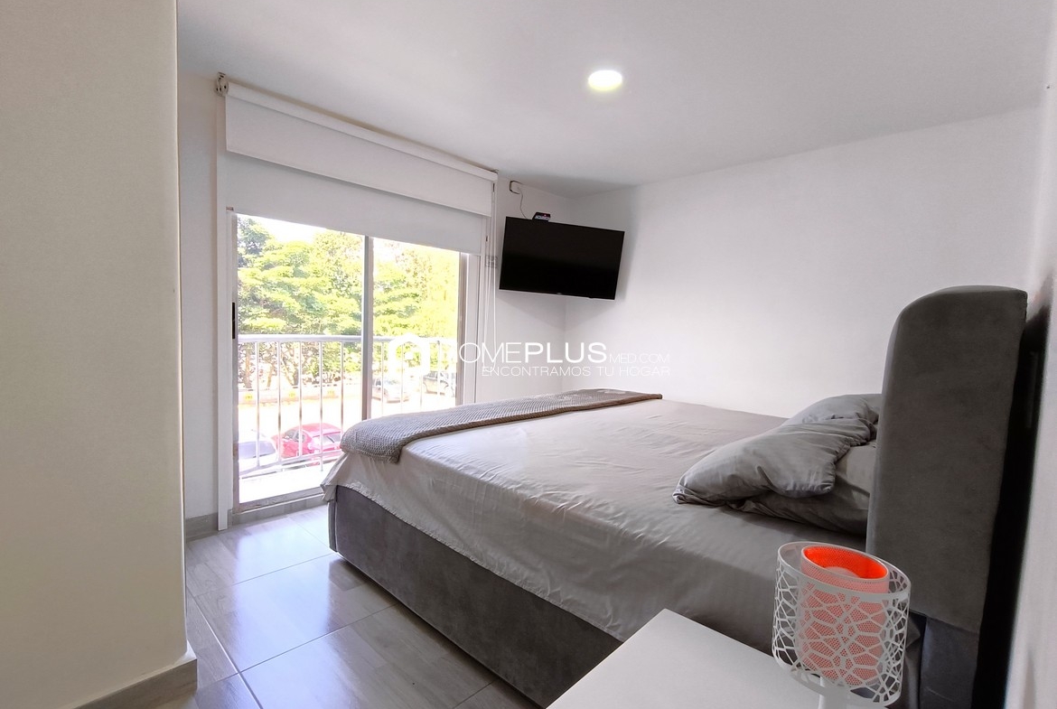 Venta de Apartamento en El Poblado, Loma Del Indio. Bosques de Sandiego V125