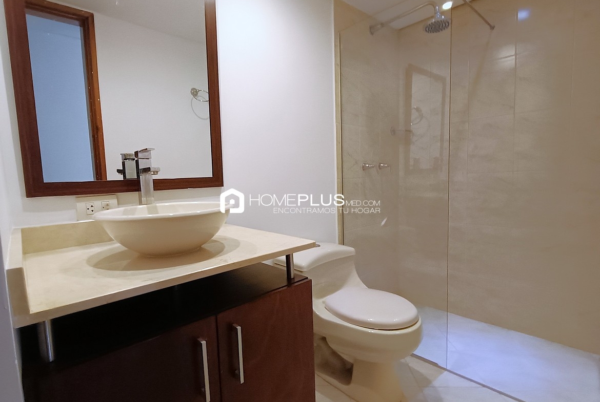 Venta de Apartamento en El Poblado, Vizcaya. Bosques de Vizcaya. V126