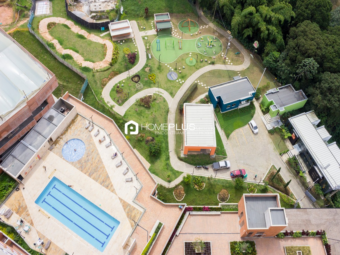 ZONAS COMUNES CIUDAD DEL BOSQUE 2705