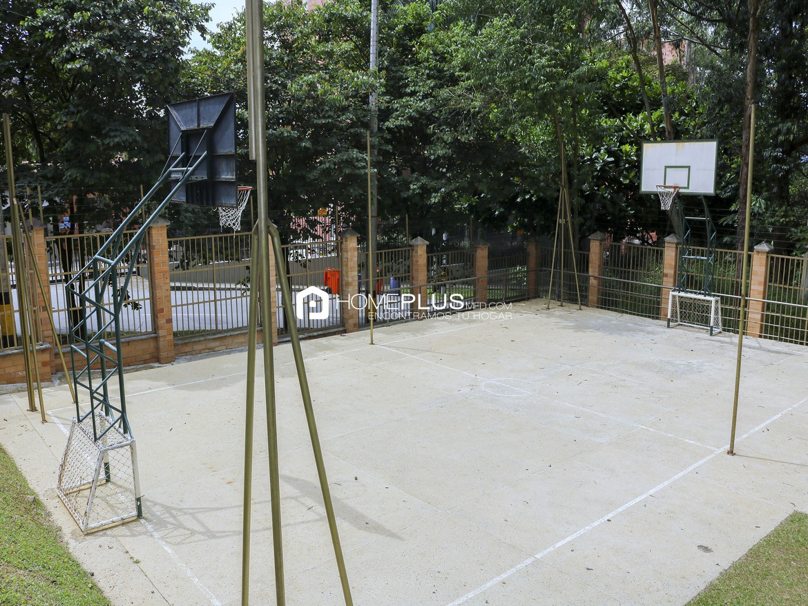 ZONAS COMUNES PORTON DEL CAMPESTRE 1102