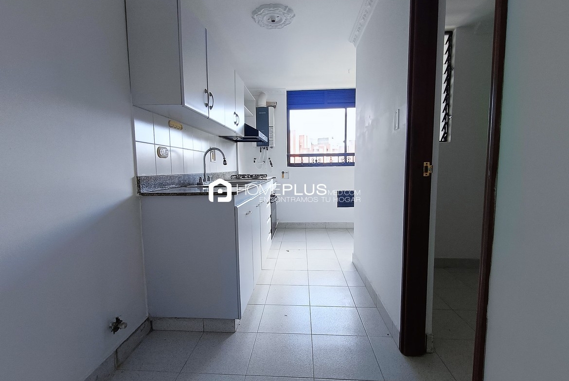 Apartamento En Arriendo En El Poblado, Loma de San Julián. Bosques del Guamal. C228 (2)