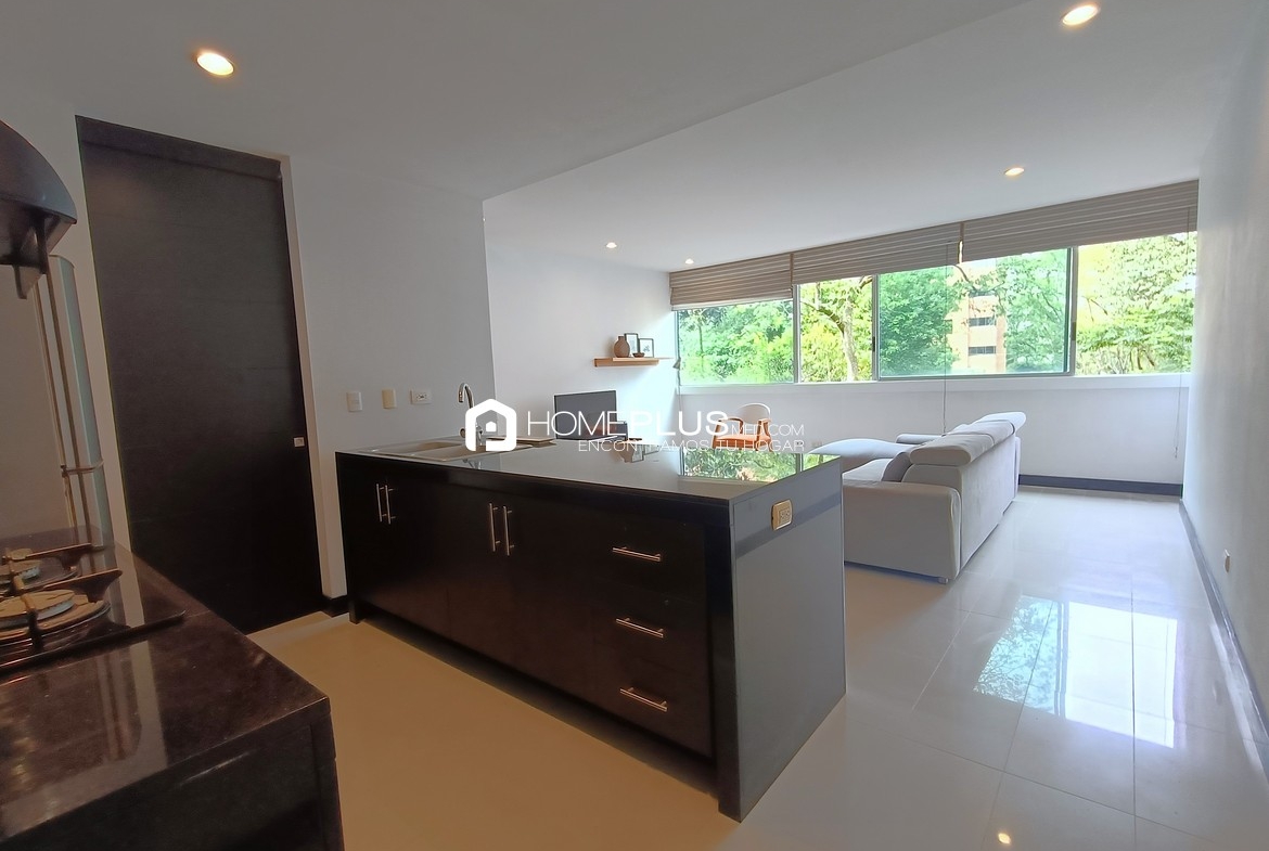 VENTA APARTAESTUDIO EL POBLADO MILLA DE ORO V127 NUEVA ALEJANDRIA 302