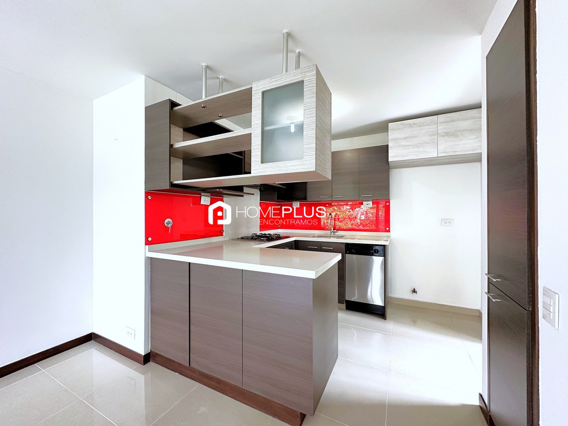 VENTA APARTAMENTO EL POBLADO CASTROPOL V129 SAN ROMAN 501