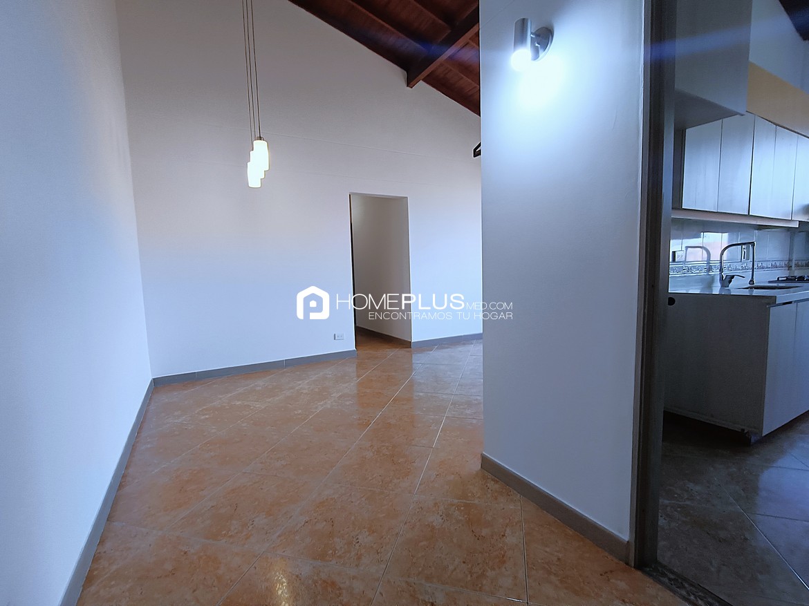 Apartamento En Arriendo En El Poblado, Loma de San Julián. Bosques del Guamal. C229 (1)