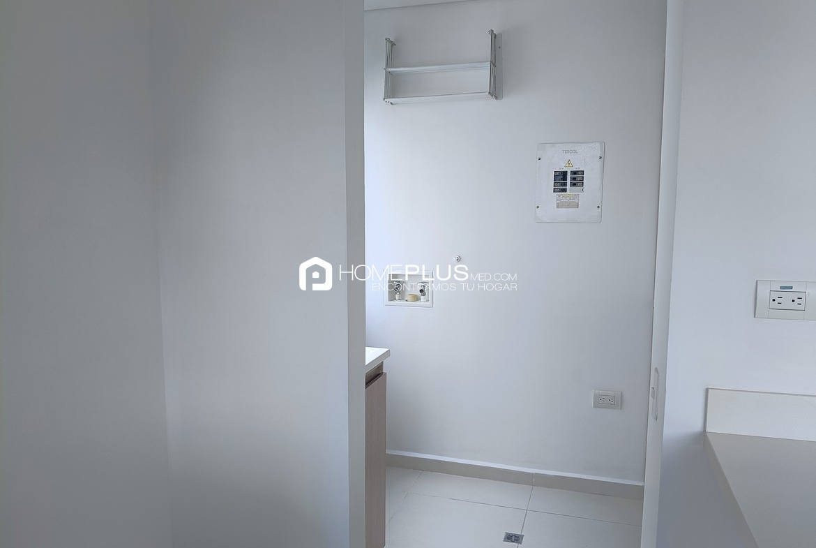 ALQUILER APARTAMENTO ENVIGADO, EL ESMERALDAL, C232 REGATTA 512