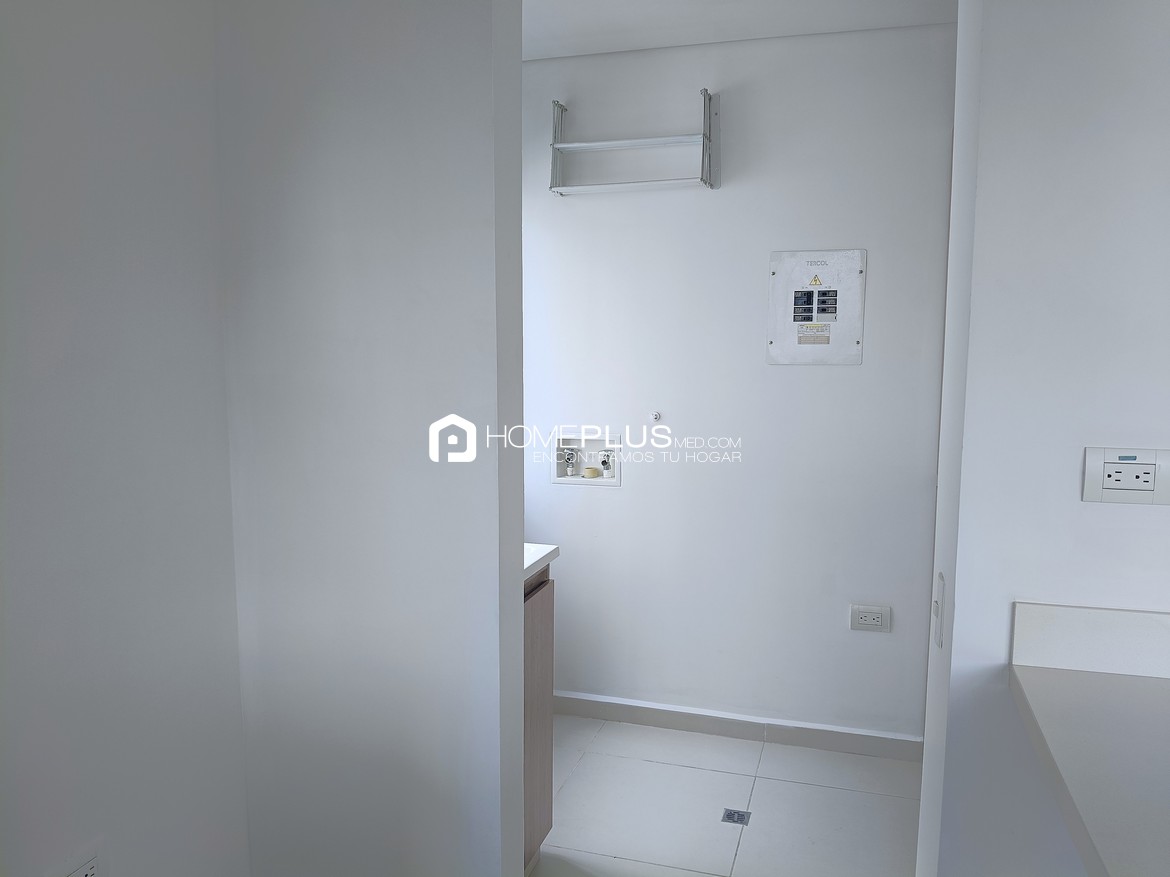 ALQUILER APARTAMENTO ENVIGADO, EL ESMERALDAL, C232 REGATTA 512