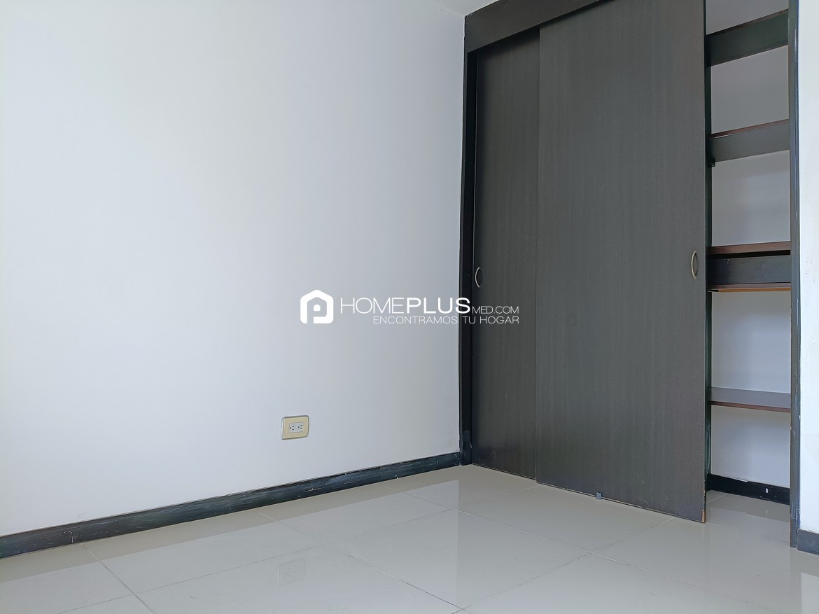 APARTAMENTO EN VENTA EL POBLADO, CIUDAD DEL RIO, V132, PLAZA DEL RIO 1803