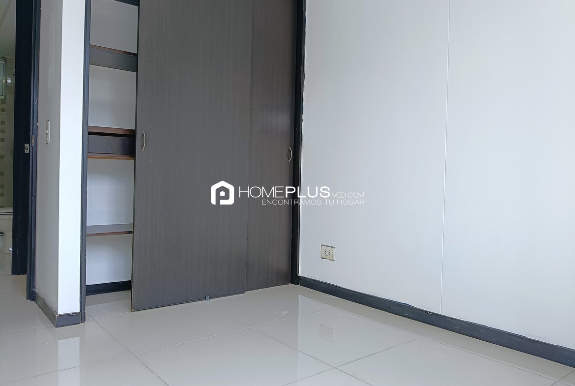 APARTAMENTO EN VENTA EL POBLADO, CIUDAD DEL RIO, V132, PLAZA DEL RIO 1803