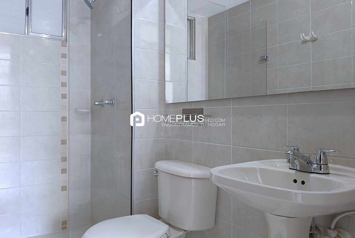 APARTAMENTO EN VENTA EL POBLADO, CIUDAD DEL RIO, V132, PLAZA DEL RIO 1803