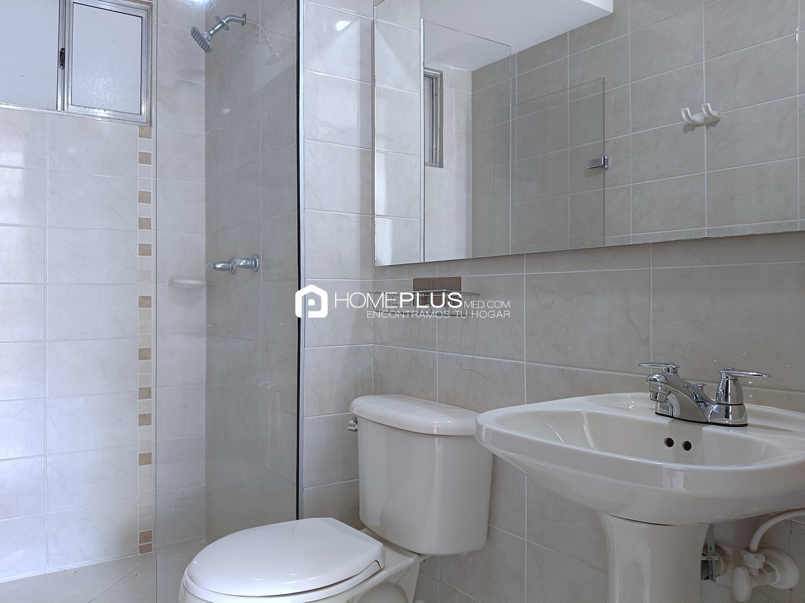 APARTAMENTO EN VENTA EL POBLADO, CIUDAD DEL RIO, V132, PLAZA DEL RIO 1803