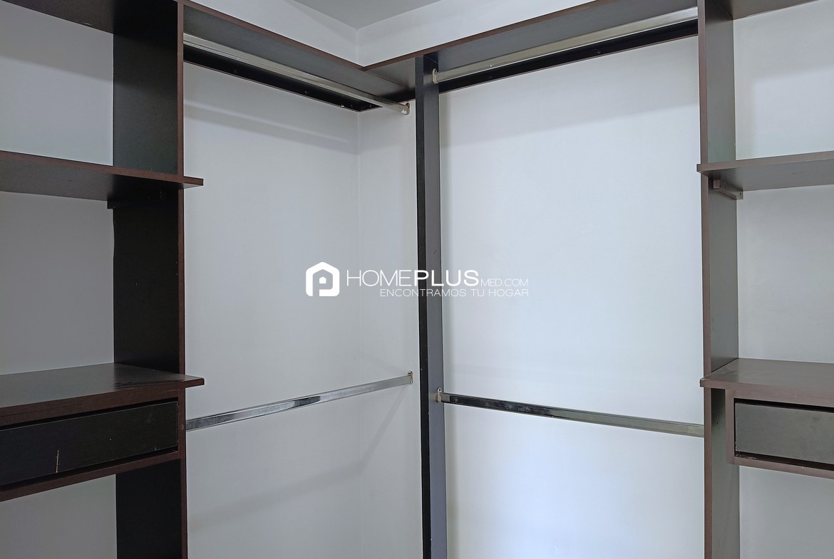 APARTAMENTO EN VENTA EL POBLADO, CIUDAD DEL RIO, V132, PLAZA DEL RIO 1803