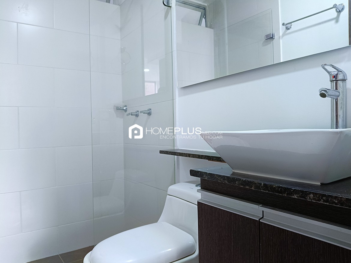 Apartamento En Arriendo En Envigado, Señorial. Almendros Terra C237