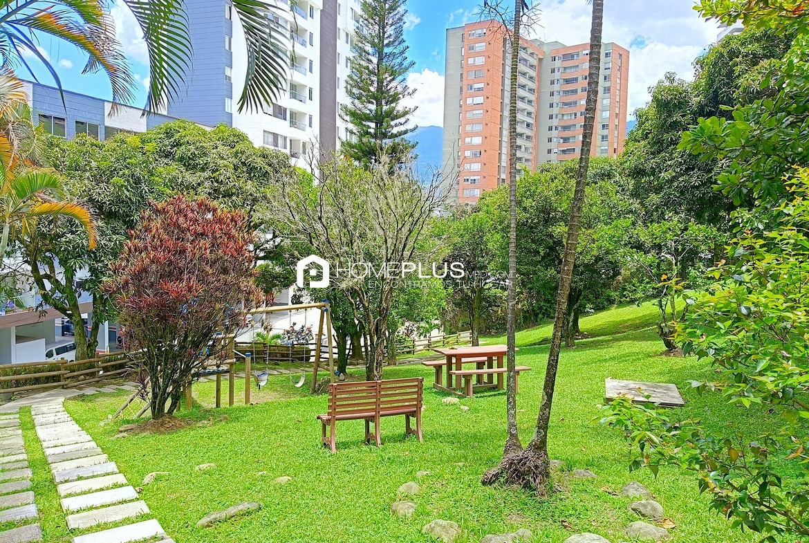 Zonas Comunes Almendros Terra (7)