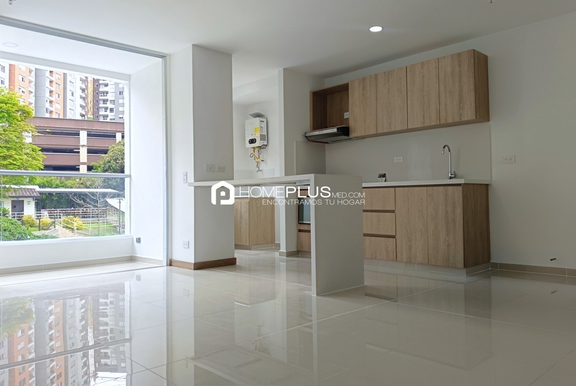 Apartamento En Arriendo En Envigado, Señorial. Almendros Terra C231