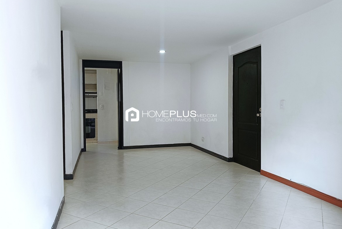 Apartamento En Arriendo En El Poblado, Los Balsos. Prados Del Castillo. C238 (1)