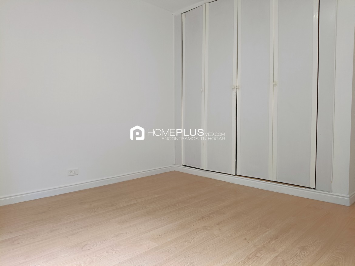 ALQUILER APARTAMENTO EL POBLADO, CASTROPOL, C243 SOTO VERDE 404