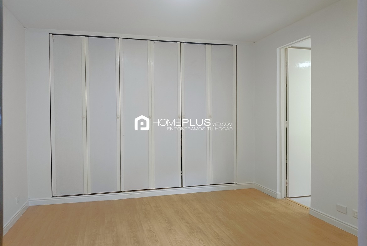 ALQUILER APARTAMENTO EL POBLADO, CASTROPOL, C243 SOTO VERDE 404