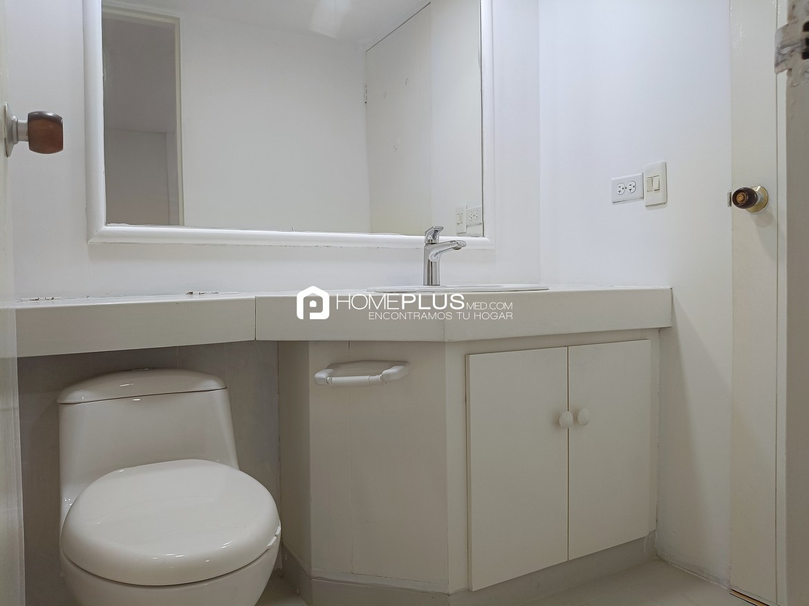 ALQUILER APARTAMENTO EL POBLADO, CASTROPOL, C243 SOTO VERDE 404