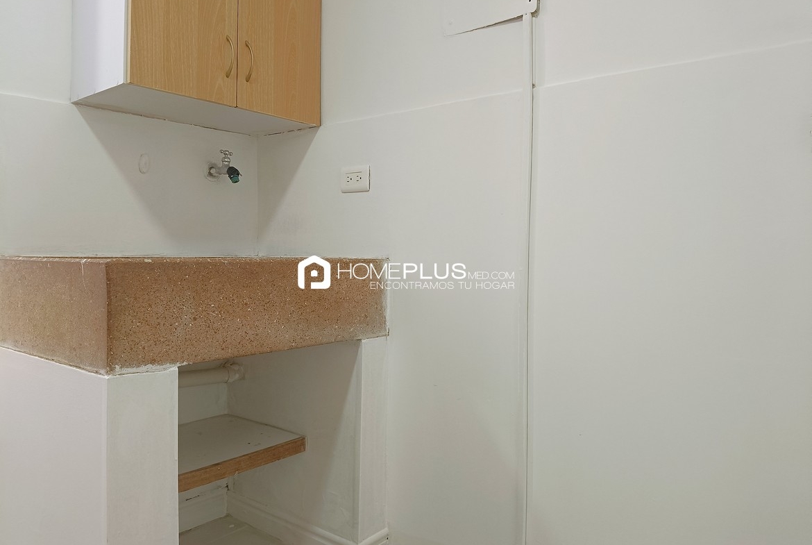 ALQUILER APARTAMENTO EL POBLADO, CASTROPOL, C243 SOTO VERDE 404