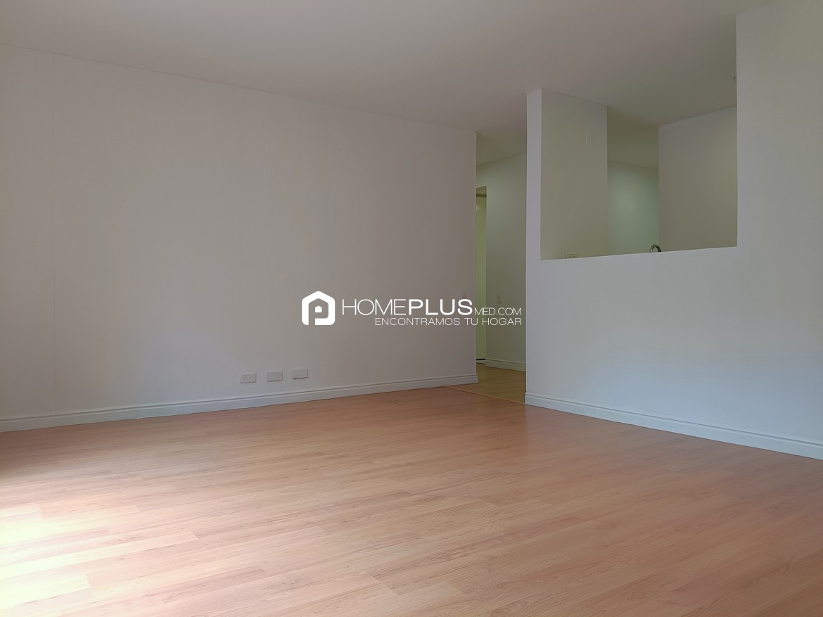 ALQUILER APARTAMENTO EL POBLADO, CASTROPOL, C243 SOTO VERDE 404