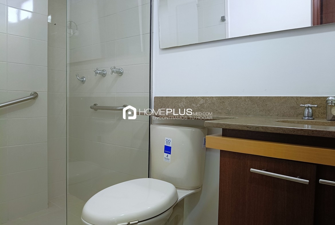 Apartamento En Arriendo En Envigado, Cumbres. Saltamontes 517. C252