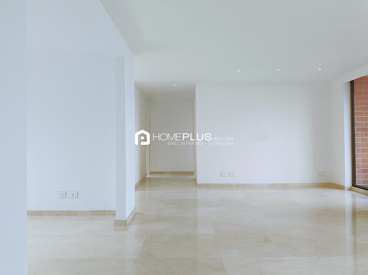 Apartamento En Arriendo En Envigado, San Lucas. Campestre Alto 1402. C251