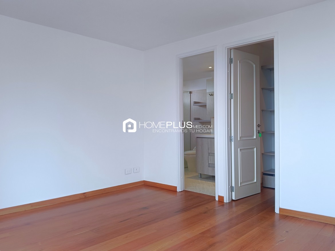 Apartamento En Arriendo En Envigado, San Lucas. Campestre Alto 1402. C251