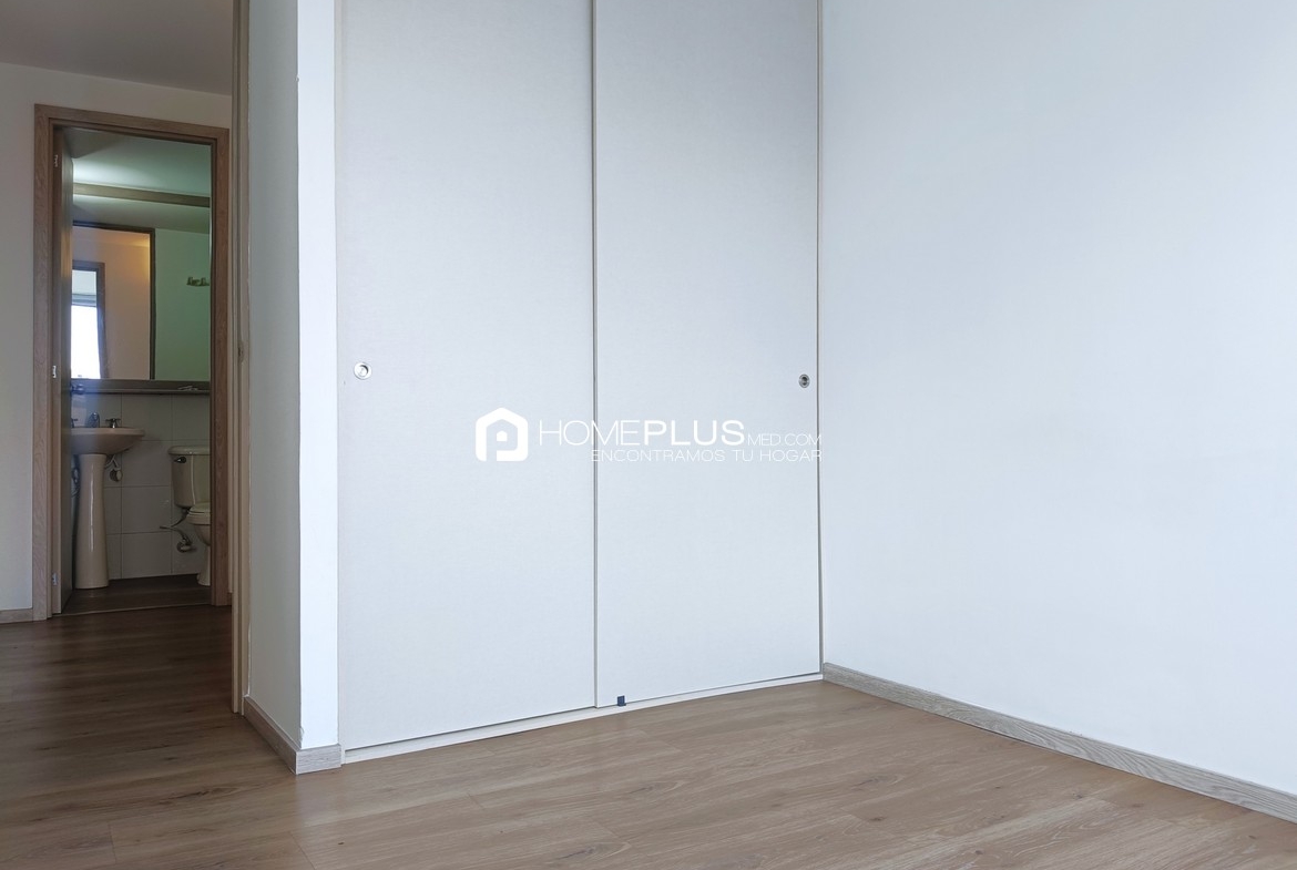 Apartamento En Arriendo En La Aguacatala, Santa María de Los Ángeles. Camino de Santa María 1202. C250