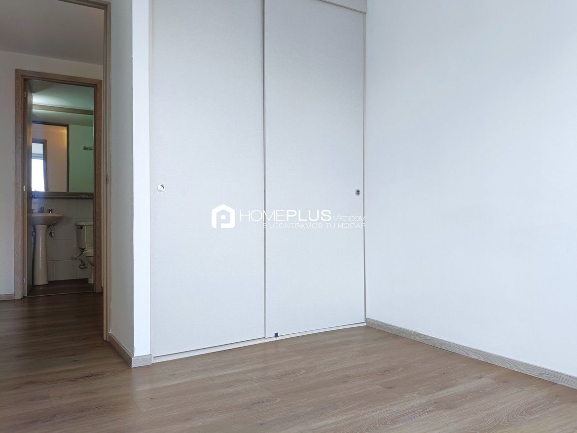 Apartamento En Arriendo En La Aguacatala, Santa María de Los Ángeles. Camino de Santa María 1202. C250